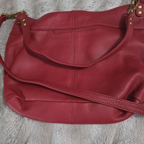HOBO Pier Pebbled Red Leather Crossbody/ Shoulder Bag  Never Used - Picture 4 of 16